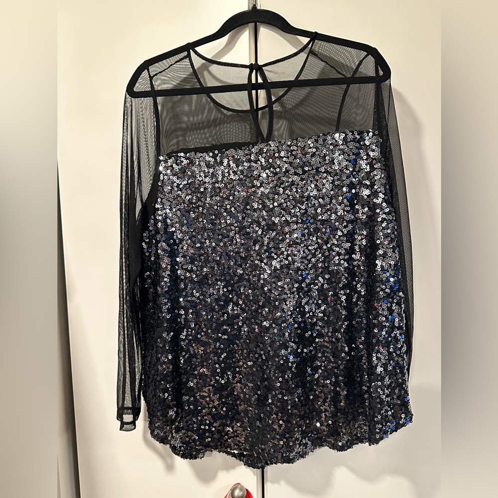 Torrid Black Sequin Mesh Top NWT Size 1 - Picture 13 of 13